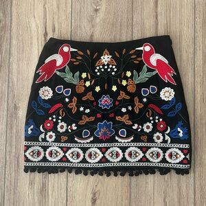 UMGEE USA EMBROIDERED MINI SKIRT